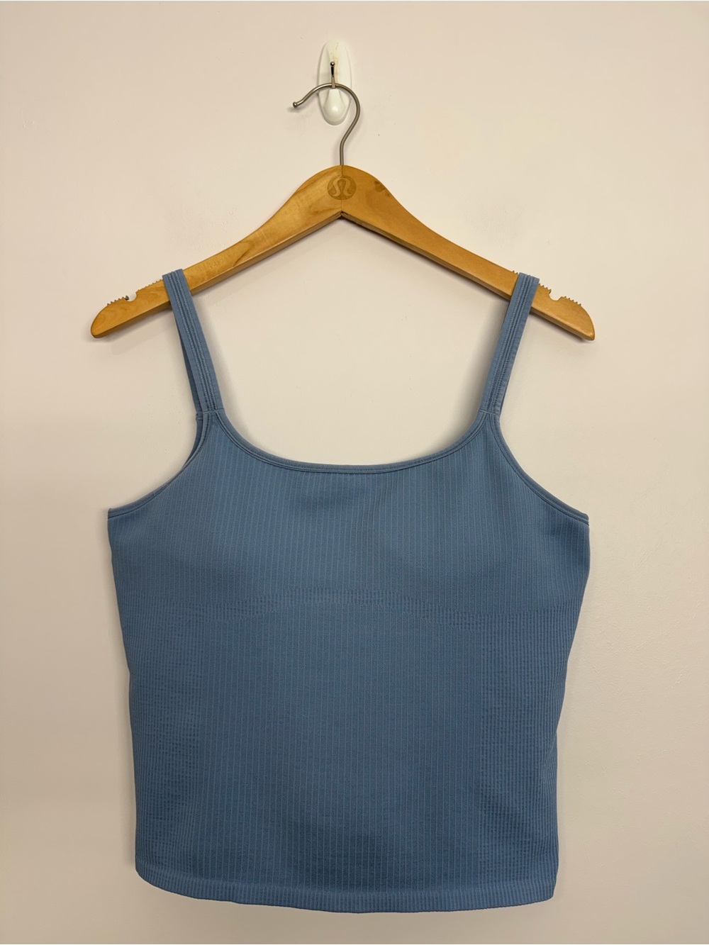 174: Lululemon Ebb to Street Scoop-Neck Cropped Tank Top B/C Cup Blue Willow 12